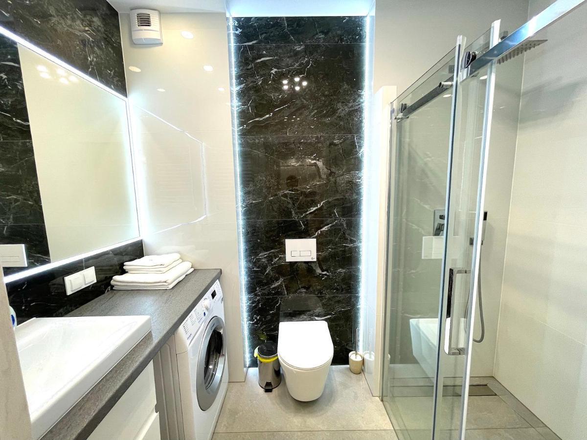 Apartament Superior Blue Przy Plazy- Free Pool, Saunas, Jacuzzi, Fitness, Salzgrotte Колобжег Екстериор снимка
